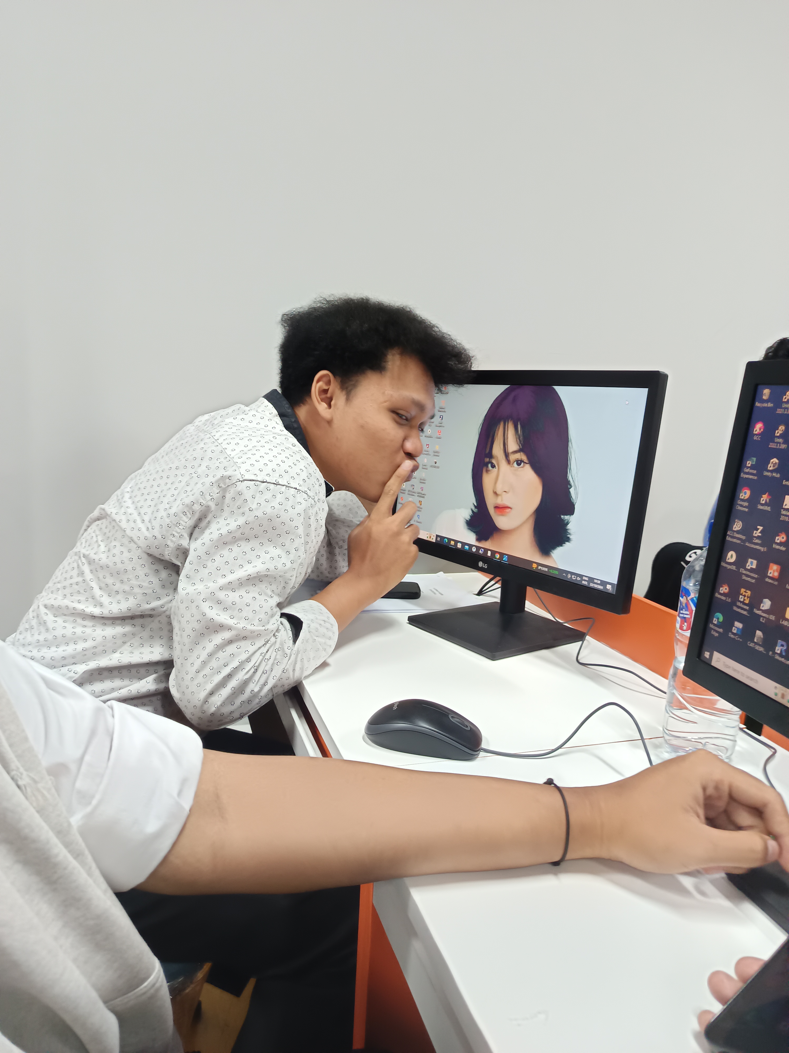 TEMEN KATRO